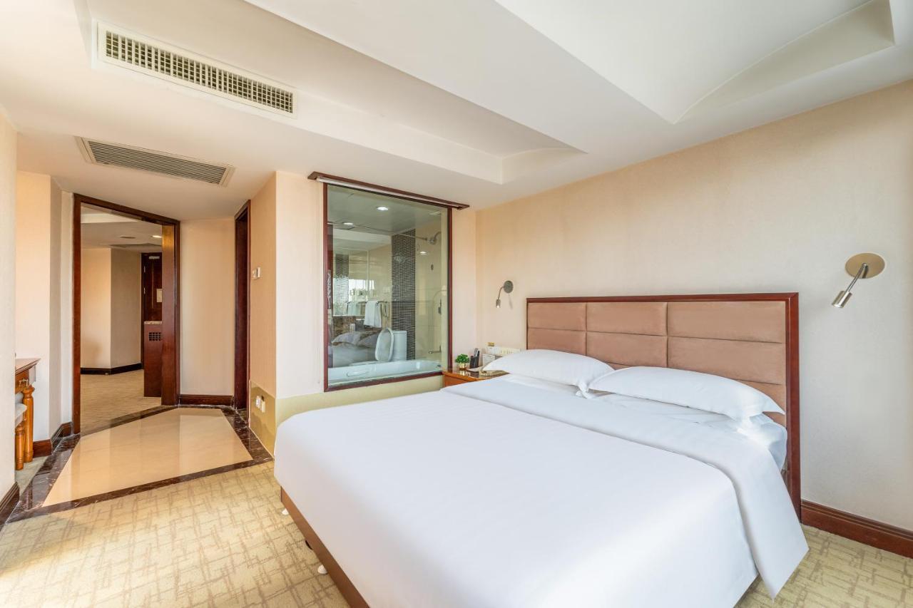 Baoding Zhong Yin Hotel Exterior photo