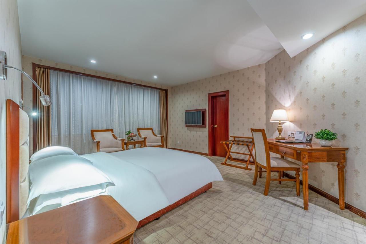 Baoding Zhong Yin Hotel Exterior photo
