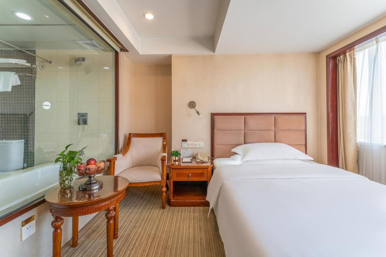 Baoding Zhong Yin Hotel Exterior photo