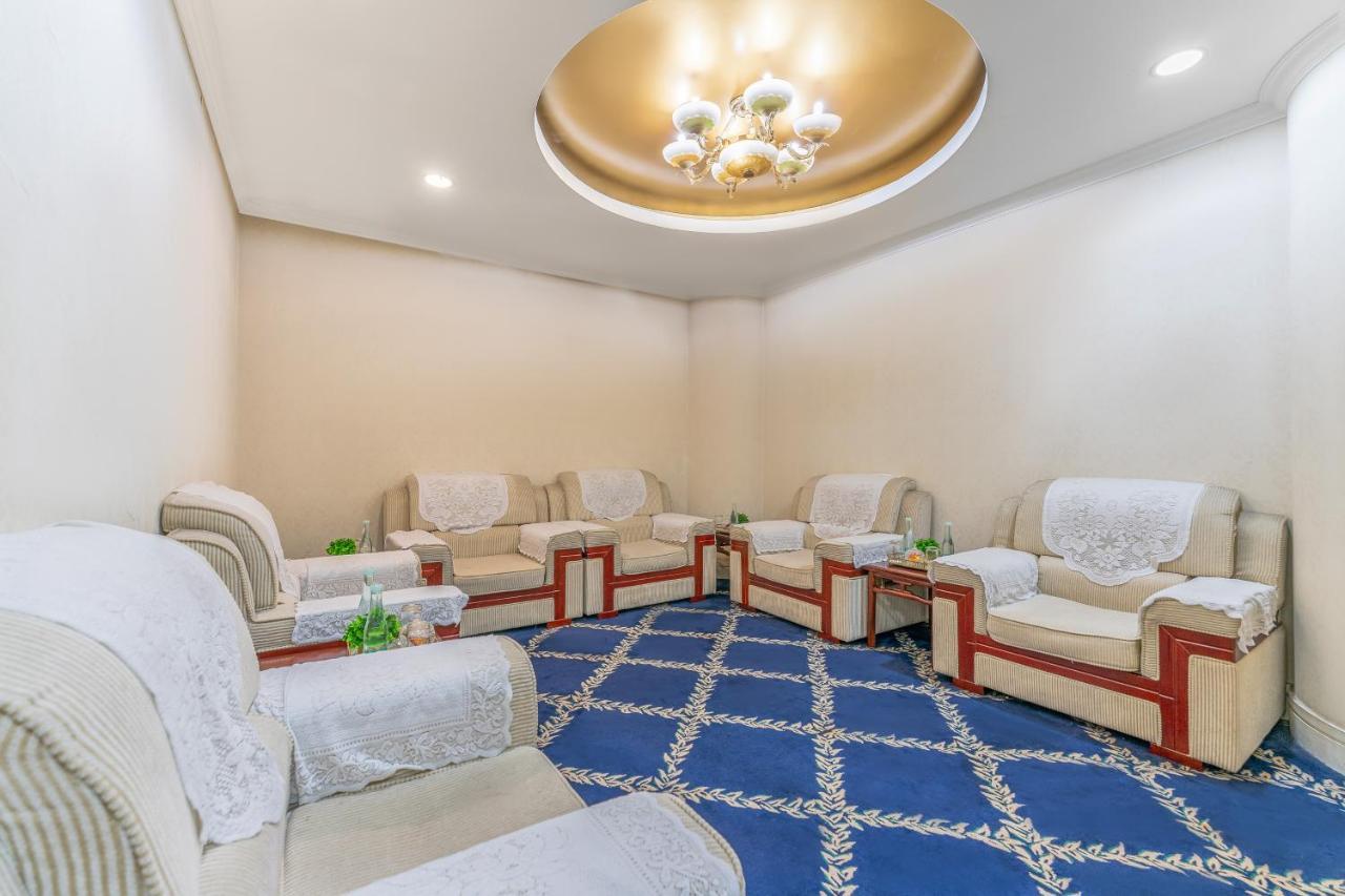 Baoding Zhong Yin Hotel Exterior photo