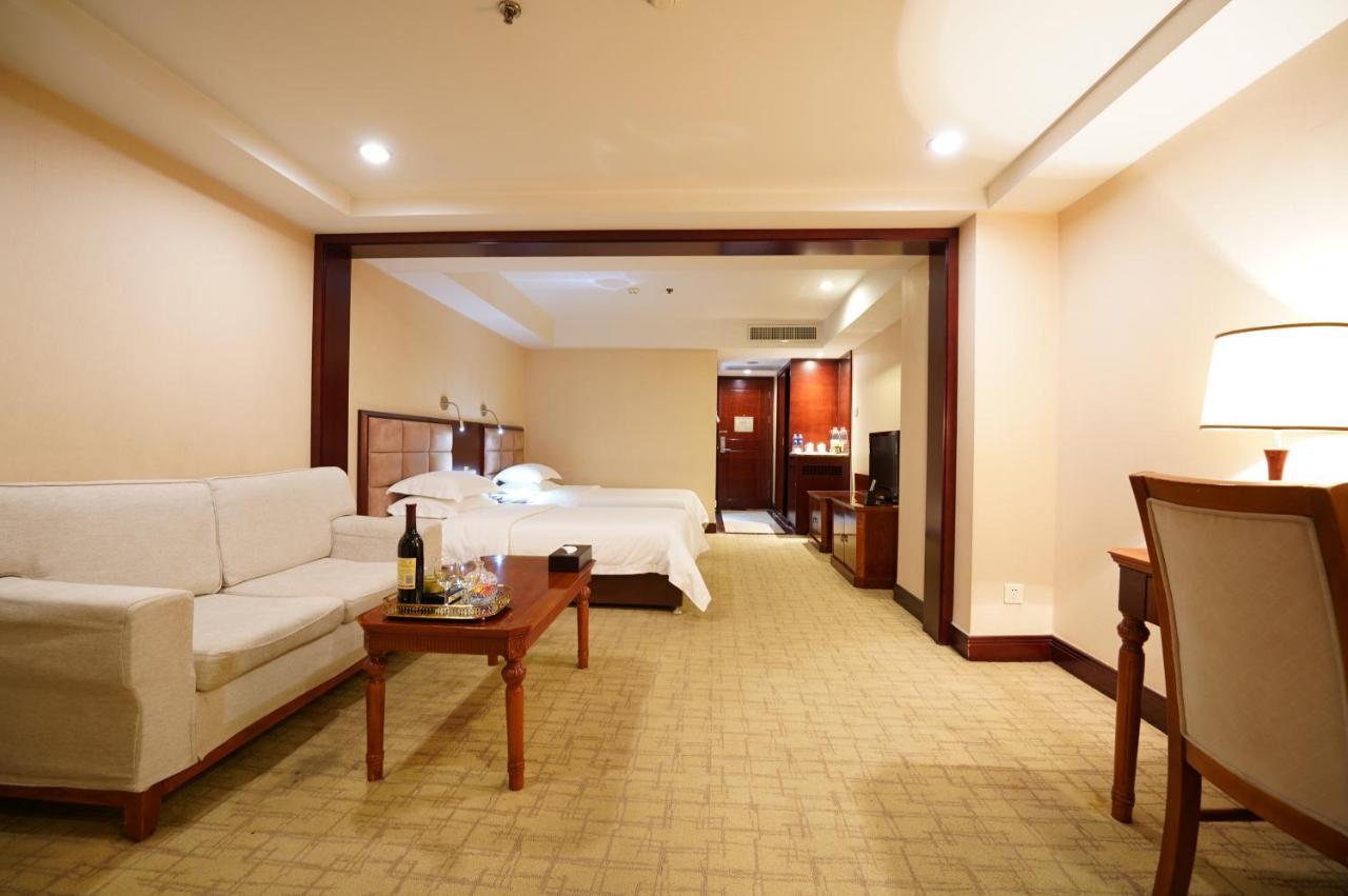 Baoding Zhong Yin Hotel Exterior photo