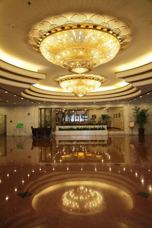 Baoding Zhong Yin Hotel Exterior photo