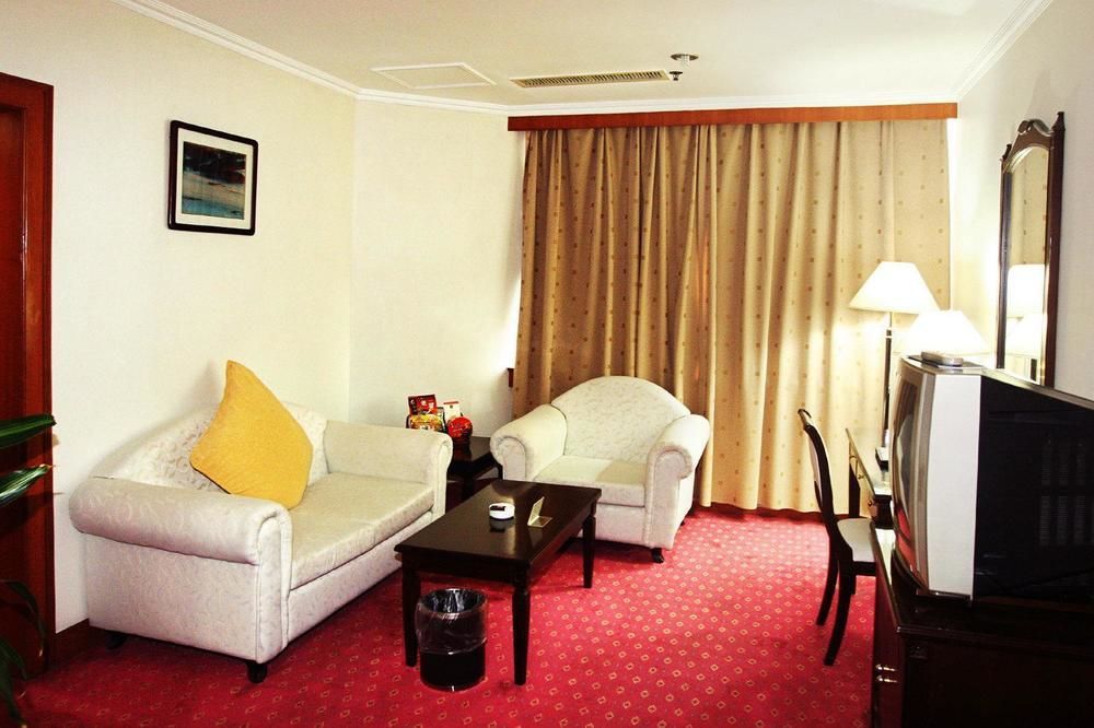 Baoding Zhong Yin Hotel Exterior photo