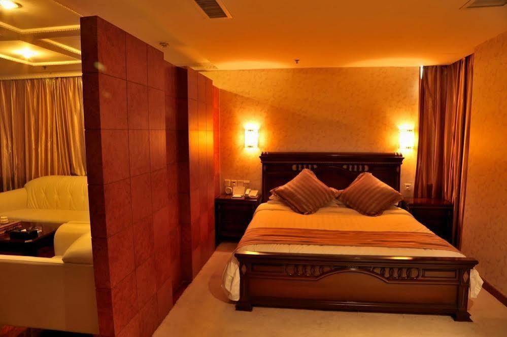 Baoding Zhong Yin Hotel Exterior photo