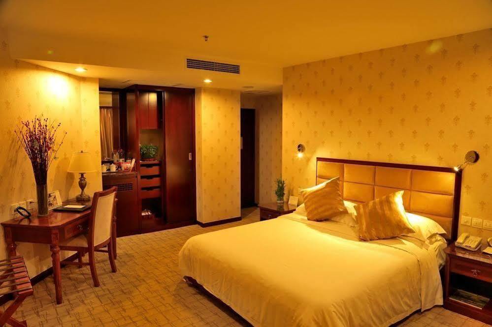 Baoding Zhong Yin Hotel Exterior photo